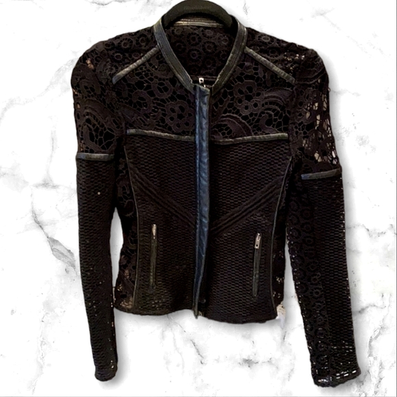 💋DESIGNER Iro Lewis💋. Black Leather and Lace Crochet Jacket Size XS Blazer - Picture 4 of 11